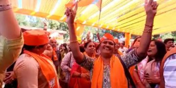 ആം ആദ്മിയുടെ വരവ്, ഗുജറാത്തില്‍ മുസ്ലീം വോട്ടുകള്‍ ഭിന്നിച്ചു; ബിജെപി നേട്ടം കൊയ്തു, കോണ്‍ഗ്രസ് തകര്‍ന്നു