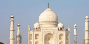 വെള്ളക്കരവും വസ്തുനികുതിയും അടയ്ക്കുന്നില്ല; താജ്മഹൽ കണ്ടു കെട്ടുമെന്ന് ആഗ്ര നഗരസഭ