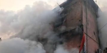 ദില്ലി വികാസ്പുരിയിൽ വൻ തീപിടിത്തം; രക്ഷാപ്രവര്‍ത്തനത്തിന് 18 ഫയര്‍ എഞ്ചിനുകള്‍