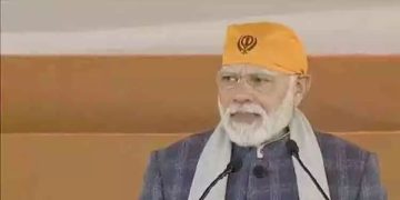 ഔറംഗസേബും കൂട്ടരും ഗുരു ഗോവിന്ദ് സിങ്ങിന്റെ കുട്ടികളെ മതം മാറ്റാൻ ശ്രമിച്ചു -ആരോപണവുമായി പ്രധാനമന്ത്രി