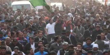 ഭാരത് ജോഡോ യാത്ര രാജ്യ തലസ്ഥാനത്ത്, ബദർപുരിൽ നിന്ന് തുടക്കം; മാസ്കില്ലാതെ രാഹുൽ ഗാന്ധി