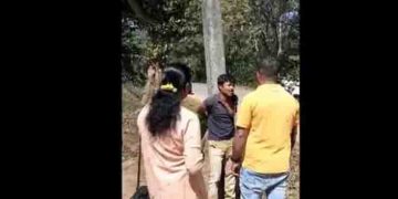 ബീഫ് കൈവശം വെച്ചെന്നാരോപിച്ച് യുവാവിനെ തൂണിൽ കെട്ടിയിട്ട് മർദ്ദിച്ചു; പ്രതികൾ ബജ്റം​ഗ്ദൾ പ്രവർത്തകർ