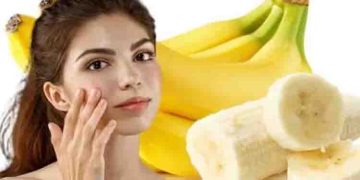 മുഖത്തെ ചുളിവുകളും കറുത്ത പാടുകളും അകറ്റാന്‍ വാഴപ്പഴം ഇങ്ങനെ ഉപയോഗിക്കാം…