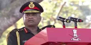 ജമ്മു കശ്മീരിൽ സമാധാനം ഉണ്ടാവാതിരിക്കാൻ ദുഷ്ടശക്തികൾ ശ്രമിക്കുന്നു: കരസേനാ മേധാവി