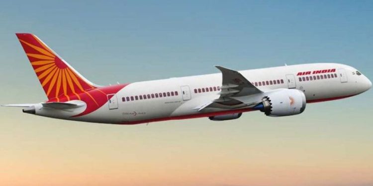 വിമാന യാത്രയ്ക്കിടയിലെ മദ്യസൽക്കാരം; ‘നയത്തിൽ ഒഴിവാക്കണമെന്ന്’ എയർ ഇന്ത്യ