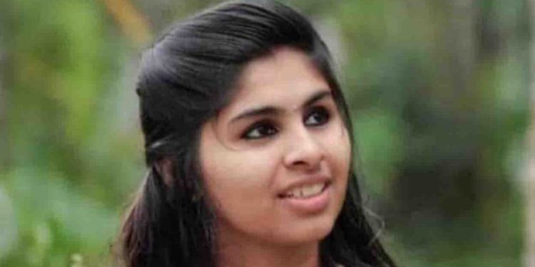ഭക്ഷ്യവിഷബാധയേറ്റ് വിദ്യാര്ഥിനിയുടെ മരണം: ഹോട്ടലുടമ ഉൾപ്പെടെ 3 പേര് കസ്റ്റഡിയില്