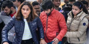 ഗുസ്തി താരങ്ങളുടെ സമരം താത്കാലികമായി അവസാനിപ്പിച്ചു: ഫെഡറേഷൻ അധ്യക്ഷൻ ബ്രിജ് ഭൂഷൺ ശരൺ സിംഗ് മാറി നിൽക്കും