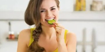 ഈ ശൈത്യകാലത്ത് തിളങ്ങുന്ന ചർമ്മം ലഭിക്കാൻ ഇതാ 5 സൂപ്പർ ഫുഡുകൾ