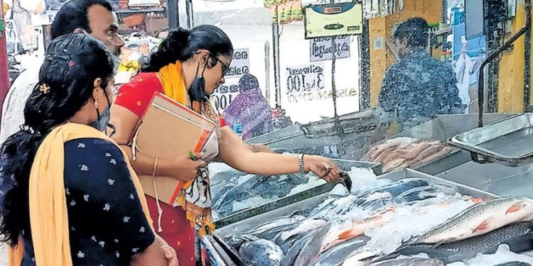 ഭക്ഷ്യസുരക്ഷ: കെട്ടിക്കിടക്കുന്നത് 1503 കേസ്; പ്രത്യേക കോടതി അനുവദിക്കാതെ സർക്കാർ