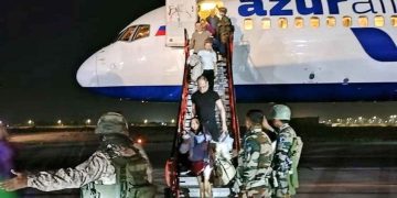 ഒരുങ്ങാൻ 50 മിനിറ്റ്; ബോംബ് ഭീഷണിയുള്ള റഷ്യൻ വിമാനം കാത്തുരക്ഷിച്ച് വ്യോമസേന