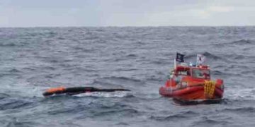 ജപ്പാൻ തീരത്ത് ചരക്ക് കപ്പൽ മുങ്ങി 8 മരണം