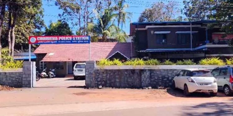 പോക്സോ കേസിൽ പ്രതിയായ അധ്യാപകൻ ഒളിവിൽപ്പോയിട്ട് ഒരു മാസം; പിടികൂടാനാകാതെ പൊലീസ്