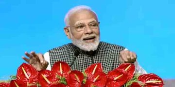 ആഗോള സാധ്യതകൾ മുതലെടുക്കാൻ പൊതുമേഖലയും സ്വകാര്യമേഖലയും ഒറ്റകെട്ടായി പ്രവർത്തിക്കണം: പ്രധാനമന്ത്രി