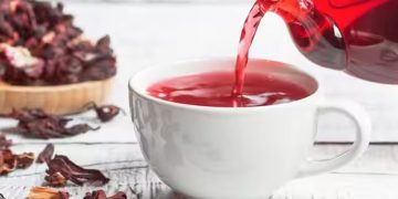 ചെമ്പരത്തി ചായ കുടിച്ചാൽ ലഭിക്കുന്ന ഗുണങ്ങൾ