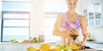 പ്രതിരോധശേഷി കൂട്ടാന്‍ ഡയറ്റില്‍ ഉള്‍പ്പെടുത്താം ഈ നാല് പഴങ്ങള്‍…