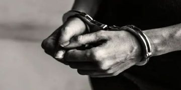 16കാരിക്ക് പ്രണയ​ഗാനം പാടി സ്ഥിരമായി പിറകെ നടന്നു, 43കാരന് ജ‌യിൽ ശിക്ഷ