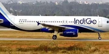 വിമാനത്തിന്‍റെ എമർജൻസി വാതിൽ തുറന്ന സംഭവം: അന്വേഷണത്തിന്​ ഡി.ജി.സി.എ