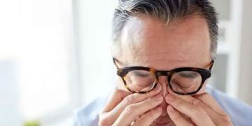 പേടിപ്പെടുത്തുന്ന രൂപങ്ങള്‍ കാണും, കാഴ്ചയ്ക്കും തകരാര്‍; വിചിത്രമായ രോഗം