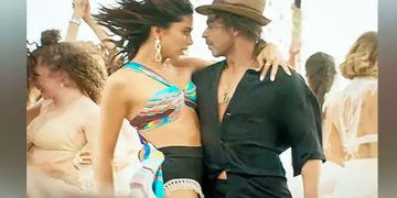 ബോക്സ് ഓഫീസ് ഭരിച്ച് ‘പഠാൻ’; മൂന്ന് ദിവസത്തിൽ 300 കോടിയും കടന്ന് മുന്നേറ്റം