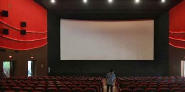 ‘തിയറ്ററില്‍ പുറത്തുനിന്നുള്ള ഭക്ഷണപാനീയങ്ങള്‍ വിലക്കാം: സൗജന്യ കുടിവെള്ളം നല്‍കണം’