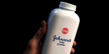 ബേബി പൗഡർ നിർമിക്കാനും വിൽക്കാനും ജോൺസൺ ആൻഡ് ജോൺസന് അനുമതി നൽകി ബോംബെ ഹൈകോടതി