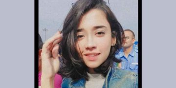 തെരുവ് നായ്ക്കൾക്ക് തീറ്റ കൊടുക്കുകയായിരുന്ന യുവതിയെ ഇടിച്ചുതെറിപ്പിച്ച് കാർ