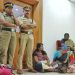 വാടകയെവിടെ; ചെയർപേഴ്സന്റെ മുറിക്കുമുന്നിൽ വീട്ടമ്മമാരുടെ പ്രതിഷേധം