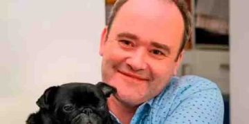 ജീവിച്ചിരിക്കുന്നയാൾ മരിച്ചുവെന്ന് സർക്കാർ, ജീവനോടെയുണ്ടെന്ന് തെളിയിക്കാൻ കഷ്ടപ്പെട്ട് മുൻ കൗൺസിലർ