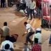 കത്തി വീശി ജനങ്ങളെയും പൊലീസിനെയും ഭീഷണിപ്പെടുത്തി, കാലിന് വെടിവച്ച് കീഴ്പ്പെടുത്തി