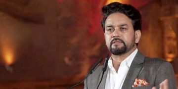 ജമ്മു കശ്മീരിൽ ദേശീയപതാക ഉയർത്തിയതിന് ജയിലിൽ കിടന്നു: അനുരാഗ് ഠാക്കൂർ