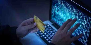 വർക്ക് ഫ്രം ഹോം, ബിറ്റ് കോയിൻ…: തട്ടിപ്പോട് തട്ടിപ്പ്; 49 കാരിയ്ക്ക് നഷ്ടമായത് 10 ലക്ഷം രൂപ