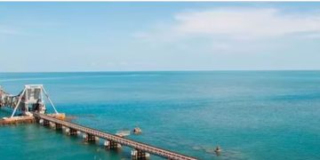 രാമേശ്വരം തീരത്ത് സ്വർണക്കടത്ത് സംഘത്തെ പിടികൂടി കോസ്റ്റ്ഗാർഡ്; സ്വർണമടങ്ങിയ പെട്ടികൾ കടലിൽ തള്ളി