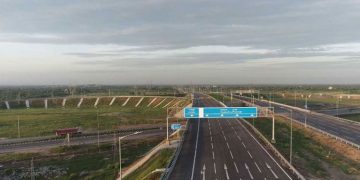 ഡൽഹി- മുംബൈ 12 മണിക്കൂർ, എറ്റവും വലിയ അതിവേഗ പാത; ആദ്യഘട്ടം തുറന്ന് മോദി