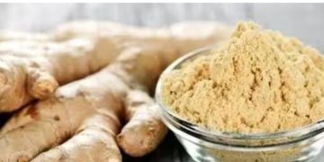 രാത്രി കിടക്കും മുമ്പ് ഇഞ്ചി ഉണക്കിപ്പൊടിച്ചത് പാലില്‍ കലര്‍ത്തി കഴിക്കാം