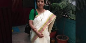 പൂർവ്വ വിദ്യാർഥിയുടെ വൈരാഗ്യം, കൊടുംക്രൂരത; കോളേജിലെത്തി പ്രിൻസിപ്പാളിനെ പ്രെട്രോളൊഴിച്ച് തീകൊളുത്തി കൊന്നു