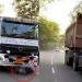 ഇടിച്ച ട്രക്ക് രണ്ടു കിലോമീറ്റർ വലിച്ചിഴച്ചു; ആറു വയസ്സുകാരനും മുത്തച്ഛനും മരിച്ചു