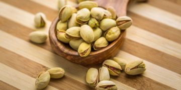 പിസ്ത കഴിക്കൂ കുടവയർ കുറയ്ക്കാം