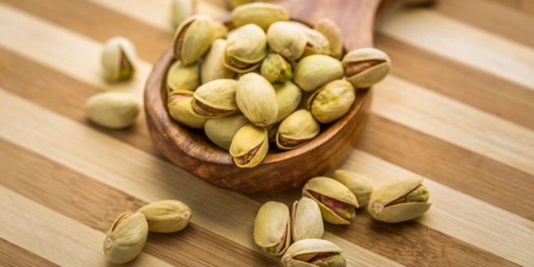 പിസ്ത കഴിക്കൂ കുടവയർ കുറയ്ക്കാം