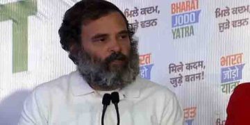 1% സമ്പന്നർക്ക് 40% സ്വത്ത്, 50% വരുന്ന ദരിദ്രരായ ജനത 64% ജിഎസ്ടി അടയ്ക്കണം; ബജറ്റിനെ വിമർശിച്ച് രാഹുൽ