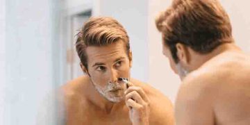 ഷേവ് ചെയ്തതിന് ശേഷം മുഖത്ത് ചൊറിച്ചില്‍, കുരു, പാടുകള്‍ എന്നിവ വരുന്നത് എന്തുകൊണ്ട്?