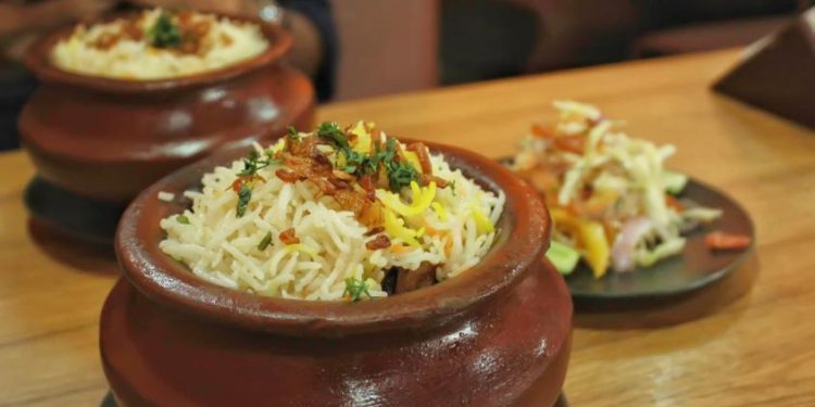 ഭക്ഷണ പാഴ്സലിന് സേവന നികുതി പാടില്ലെന്ന് ട്രൈബ്യൂണൽ