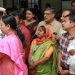 മാസത്തില് 300 മിനുട്ട് വരെ വൈകാം, പിന്നെ വൈകിയാല് കാശ് പോകും; ഒടുവില് വയനാട് കലക്ടറേറ്റിലും പഞ്ചിങ്