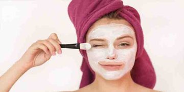 മുഖത്തെ കരുവാളിപ്പ് മാറ്റാൻ തൈര്; ഉപയോഗിക്കേണ്ടത് ഇങ്ങനെ…