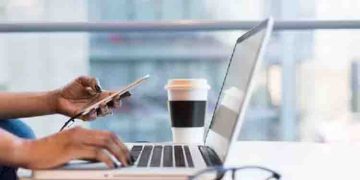 ഒഴിവുദിവസം ജോലി ചെയ്യാൻ നിർബന്ധിക്കപ്പെടാറുണ്ടോ, ഇങ്ങനെ ചെയ്യണം, വൈറലായി യുവാവിന്റെ ട്വീറ്റ്