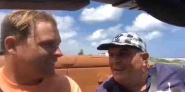 വിവാഹത്തിന് അനുഗ്രഹിക്കണമെന്ന് പറ‍ഞ്ഞ് മകളുടെ കാമുകൻ; അച്ഛന്‍റെ പ്രതികരണം നോക്കൂ…