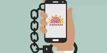 ആധാർ സംവിധാനത്തിൽ പോരായ്മകൾ; ഇവ ചൂഷണം ചെയ്ത് നിരവധി തട്ടിപ്പുകൾ
