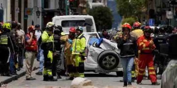 ഇക്വഡോറിൽ ഭൂകമ്പം, 12 മരണം; ജനങ്ങൾ ശാന്തരായിരിക്കണമെന്ന് ഇക്വഡോർ പ്രസിഡന്റ്