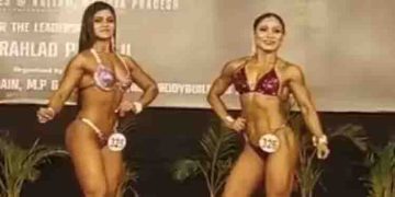 വനിതാ ബോഡി ബിൽഡർമാർ ഹനുമാൻ ചിത്രത്തിന് മുന്നിൽ പോസ് ചെയ്തു; ​ഗം​ഗാജലം തളിച്ച് ‘ശുദ്ധിയാക്കി’ കോൺ​ഗ്രസ്