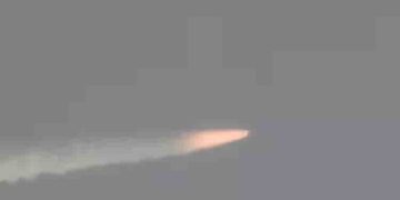 അഭിമാന നേട്ടവുമായി ഇസ്രോ: എൽവിഎം 3 എം 3 വിജയകരമായി വിക്ഷേപിച്ചു, 16 ഉപഗ്രഹങ്ങൾ വേർപെട്ടു