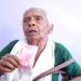കാറിലെത്തിയ യുവാവ് 4000രൂപയുടെ ലോട്ടറി മൊത്തം വാങ്ങി, പക്ഷേ നൽകിയത് വ്യാജ നോട്ട്; മനസ്സുതകർന്ന് 93കാരി